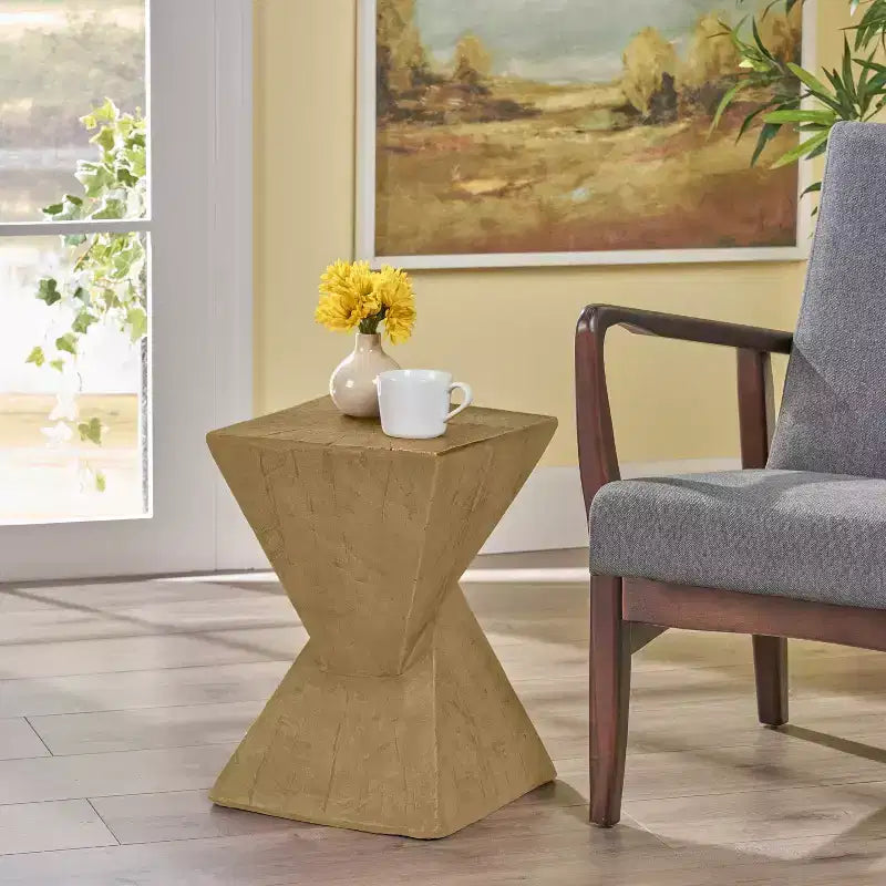 Table d'appoint géométrique en béton léger, pour l'intérieur et l'extérieur