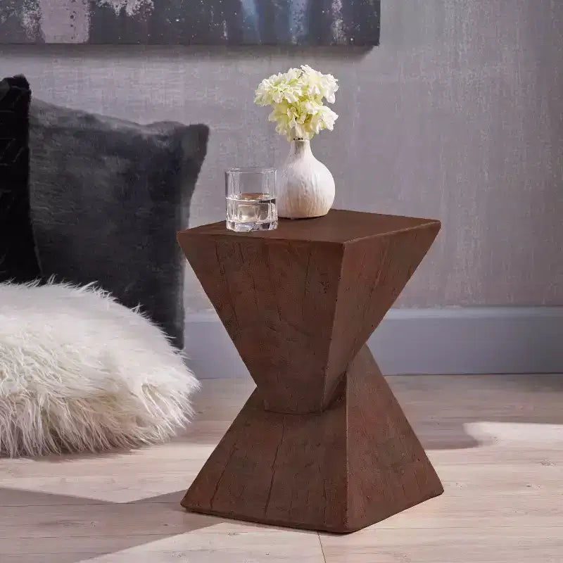 Table d'appoint géométrique en béton léger, pour l'intérieur et l'extérieur