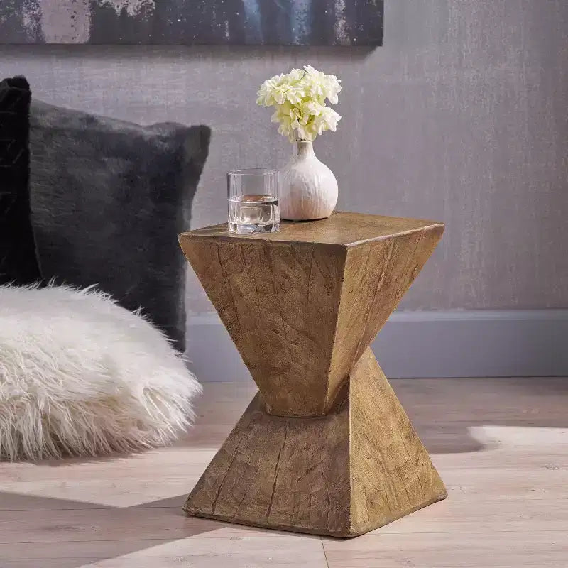 Table d'appoint géométrique en béton léger, pour l'intérieur et l'extérieur