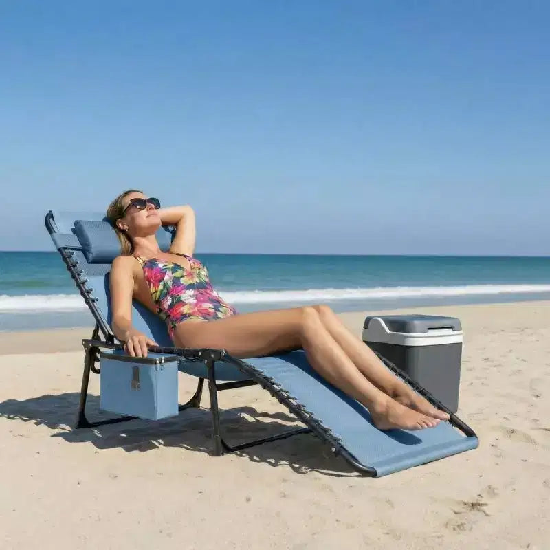 Chaise de plage pliante avec ouverture faciale, oreiller et poches latérales, dossier réglable sur 5 positions, convient aux jardins, bords de piscine, plages et patios